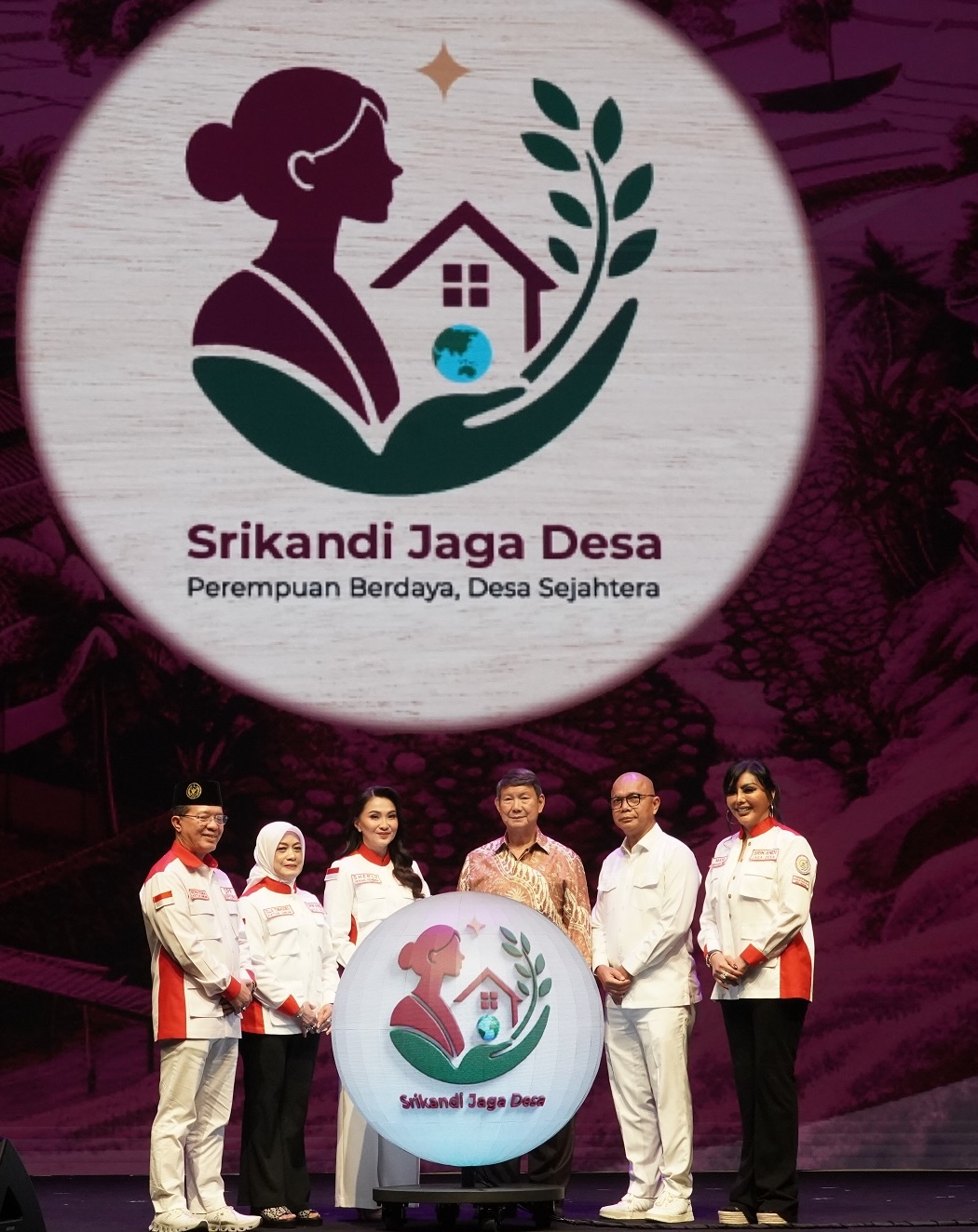 Kebersamaan anggota Srikandi Jaga Desa